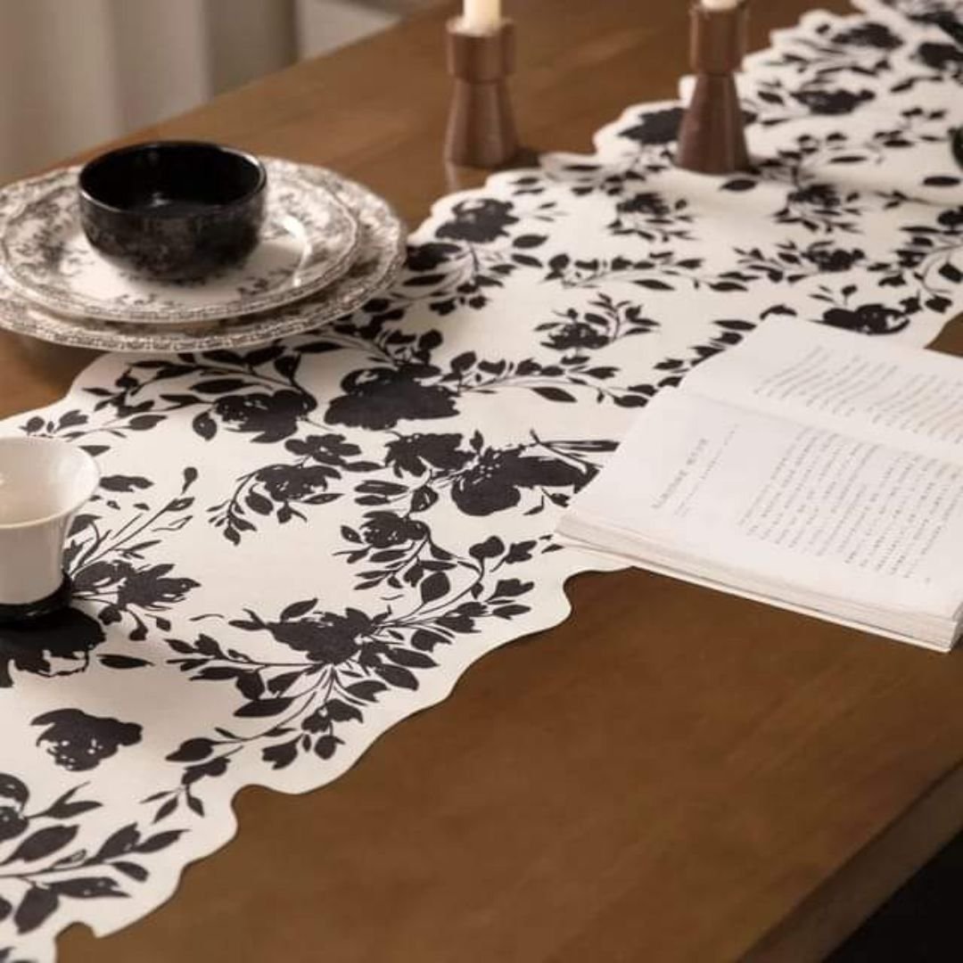 Minimalist Classic Floral Series Table Runner 9 Minimalist Classic Floral Series Table Runner 9