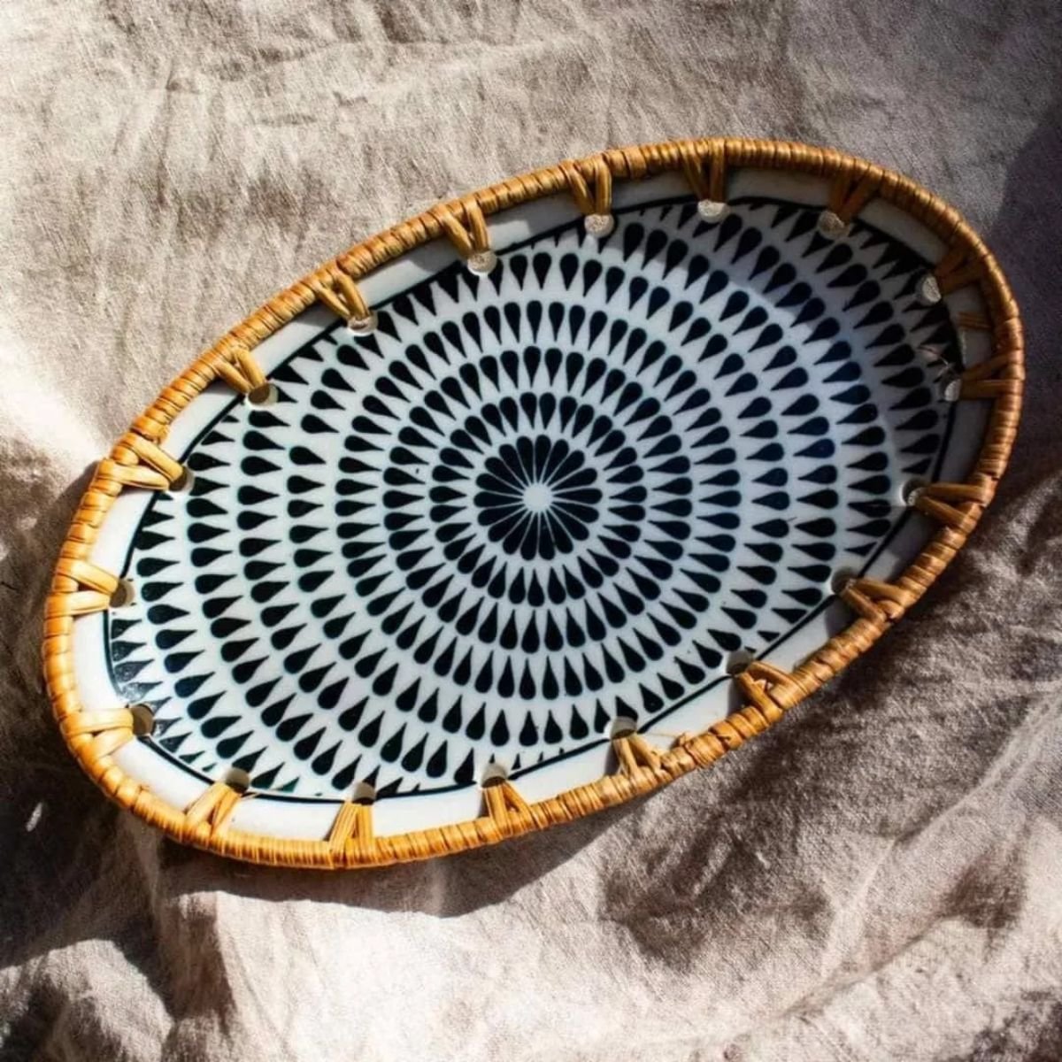 Small Braided Rattan Ceramic Dish 6 Small Braided Rattan Ceramic Dish 6