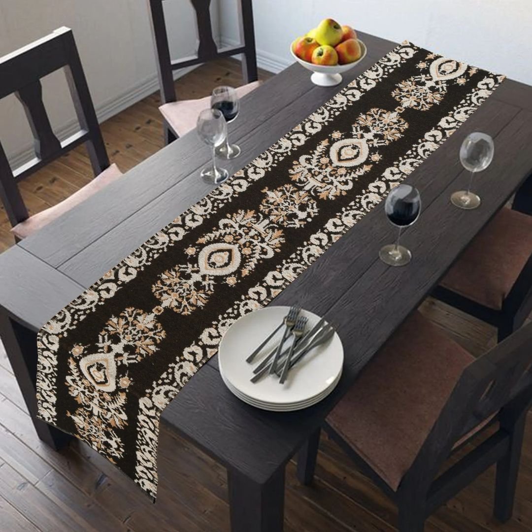 Reversible Yarn dyed Jacquard Table Runner Reversible Yarn dyed Jacquard Table Runner