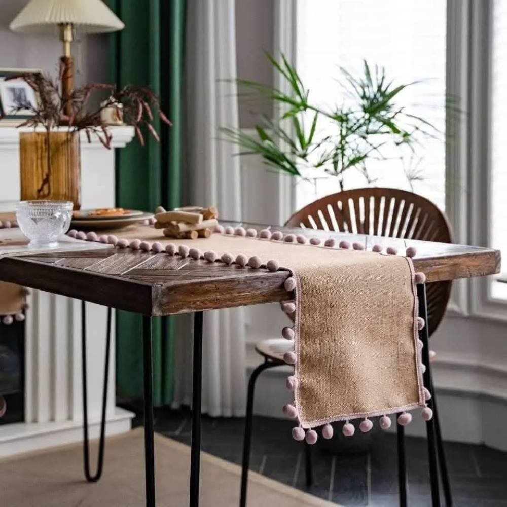 Homestuff Pompom Chic Burlap Table Runner 11 Homestuff Pompom Chic Burlap Table Runner 11