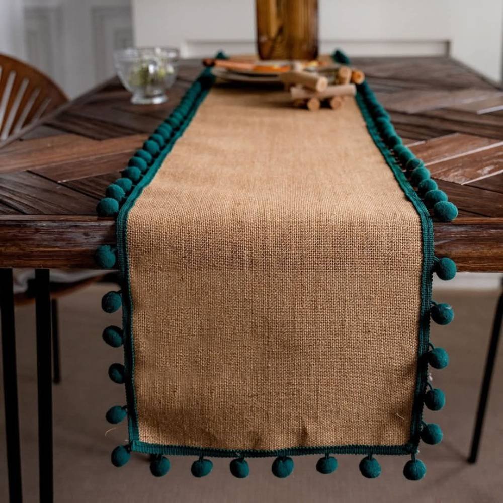 Homestuff Pompom Chic Burlap Table Runner 3 Homestuff Pompom Chic Burlap Table Runner 3