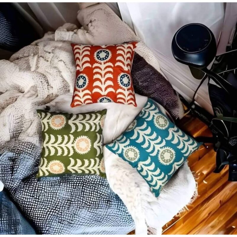 Vibrant Sunleaf Cushion Cover 1