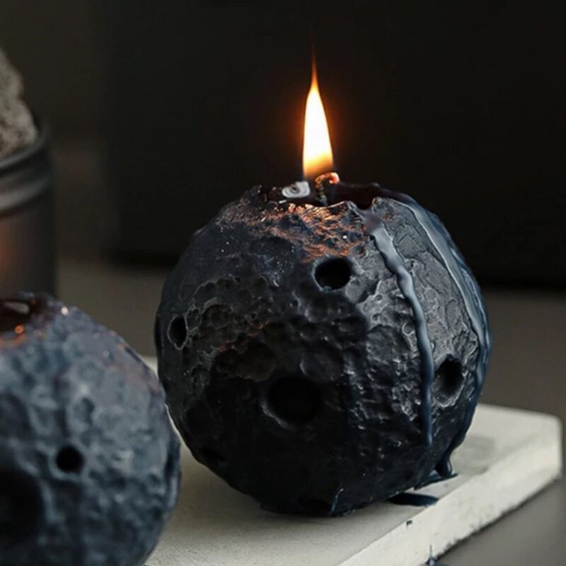 Homestuff The Small Lunar Ember Candle 2