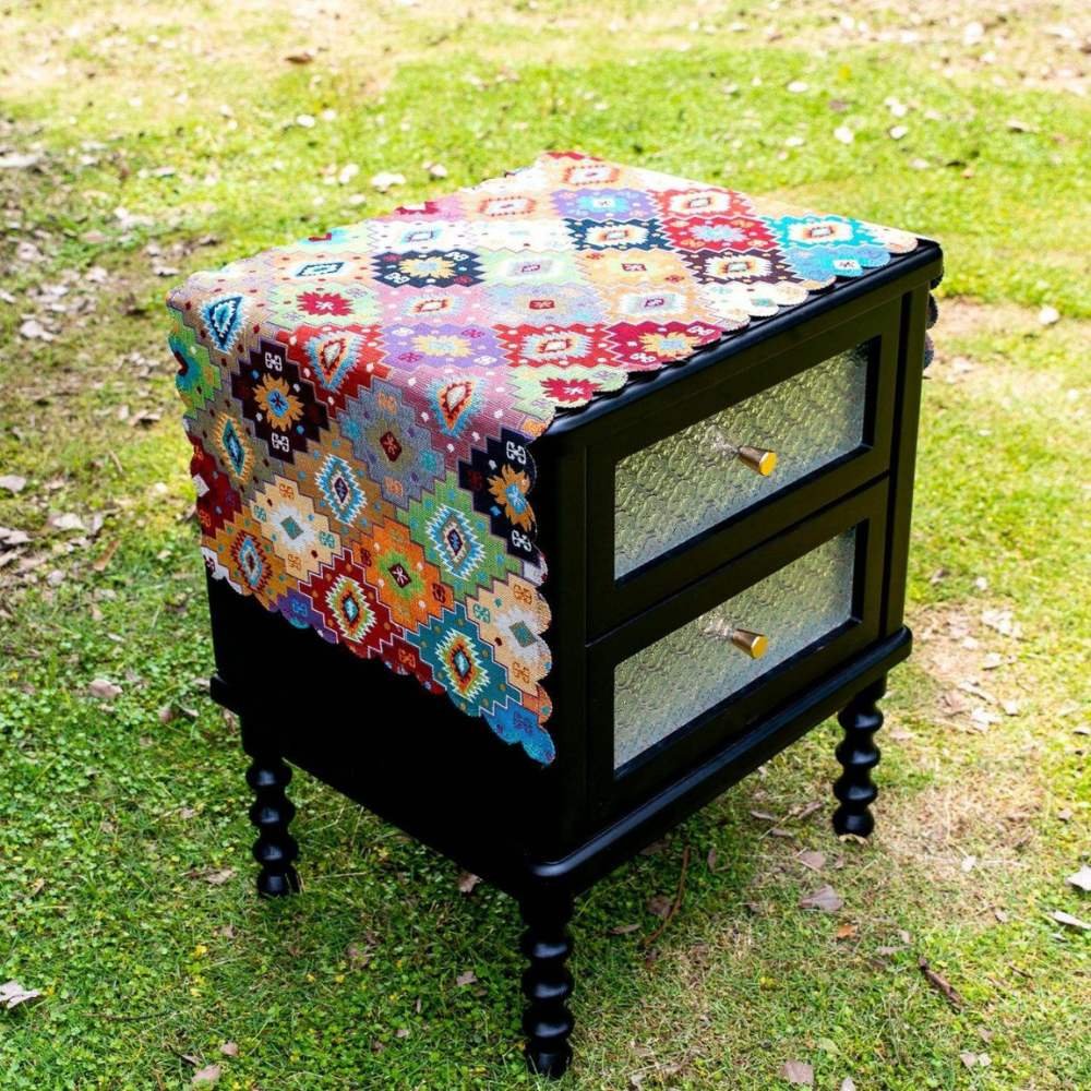 Homestuff Vintage Romantic Floral Nightstand Runners 7 Homestuff Vintage Romantic Floral Nightstand Runners 7