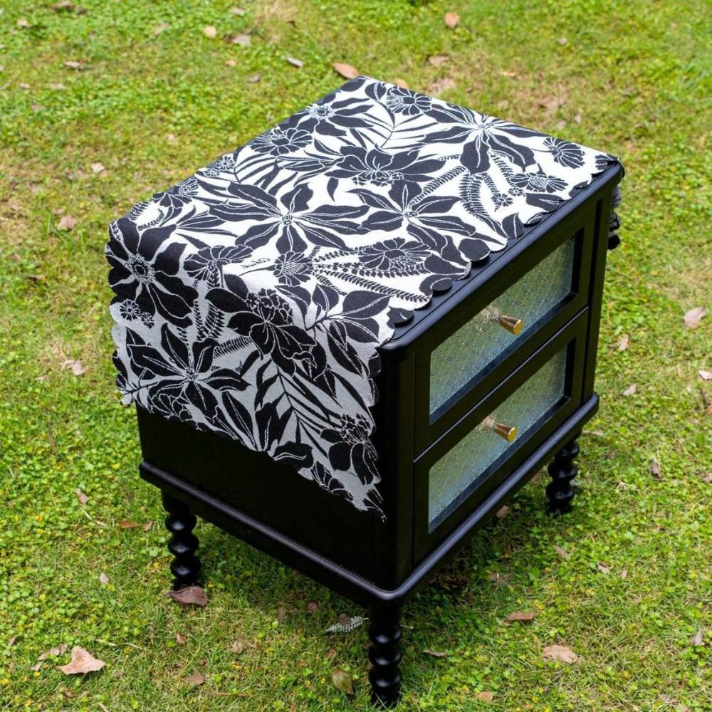 Homestuff Vintage Romantic Floral Nightstand Runners 8 Homestuff Vintage Romantic Floral Nightstand Runners 8