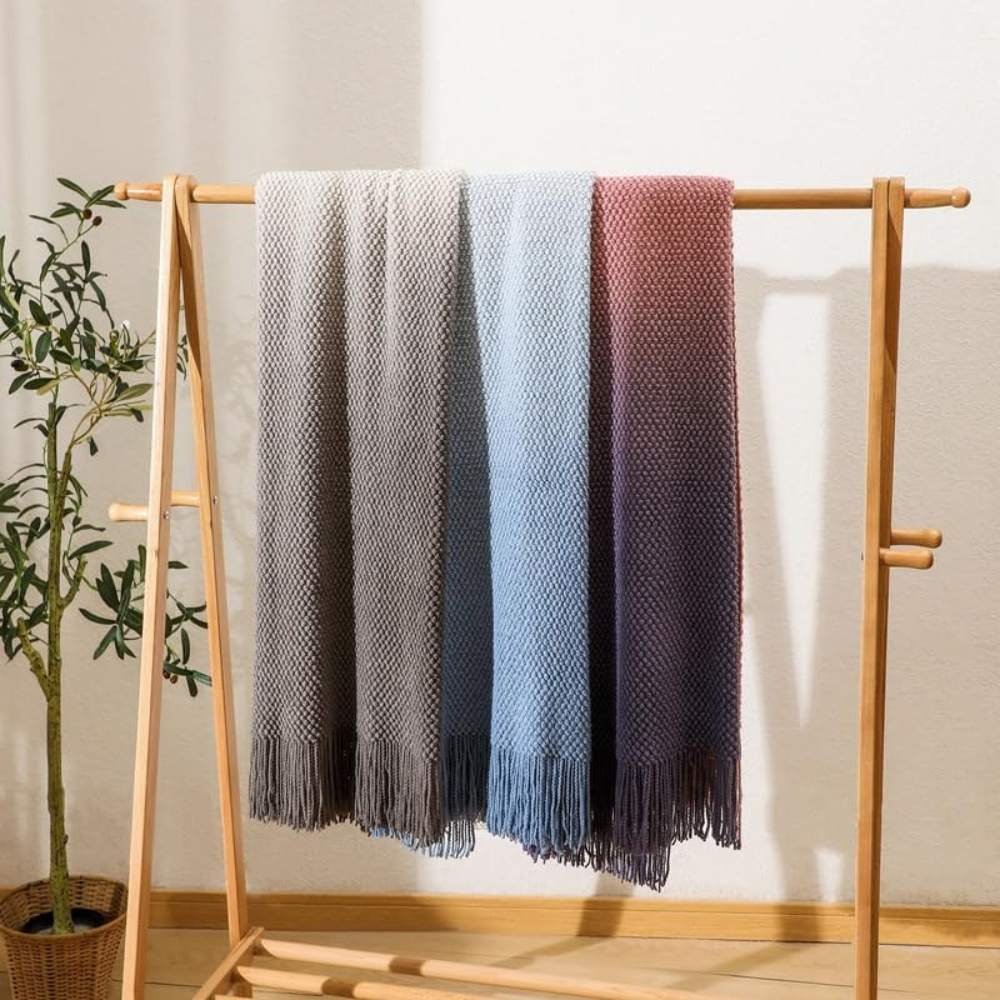 Homestuff Woven Ombre Throw Blanket with Tassels 7 Homestuff Woven Ombre Throw Blanket with Tassels 7